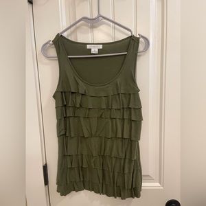 Women’s Liz Claiborne Green ruffled tank top size Small